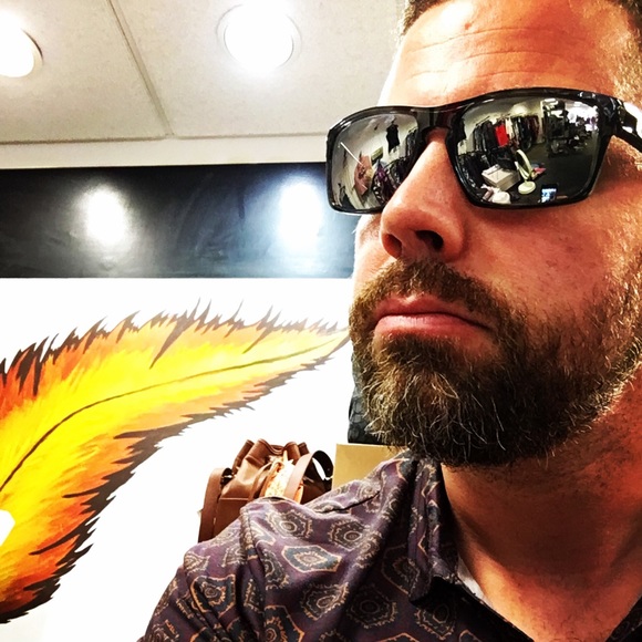 Meet your Posher, Jason - Picture 2 of 3